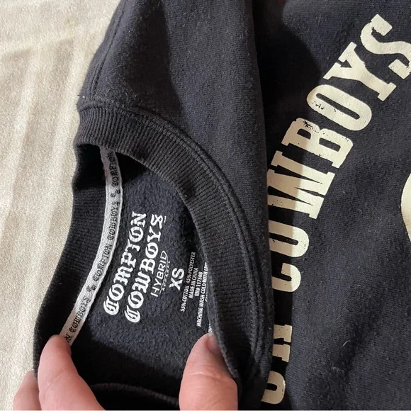 Compton Cowboys Sweatshirt Mens XS Western Cowboys Gray Pullover - Picture 3 of 5